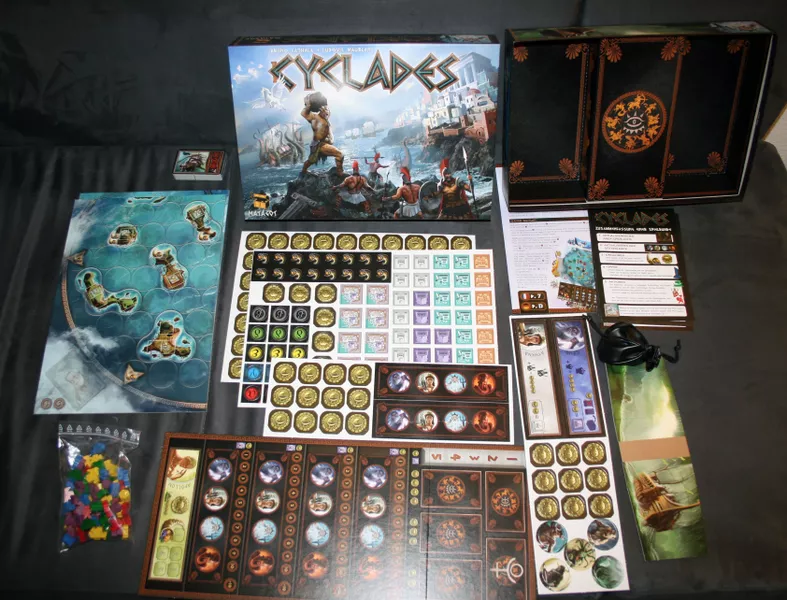 Cyclades (2009) board game components