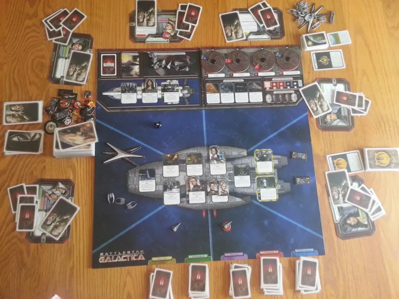 Battlestar Galactica: The Board Game (2008) gameplay | Source: Board Game Geek