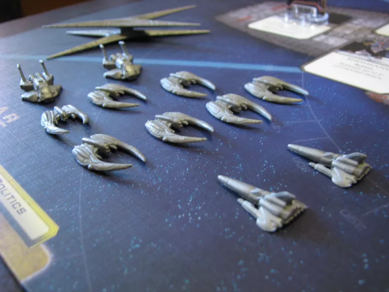Battlestar Galactica: The Board Game (2008) human ships vs cylons | Source: Board Game Geek