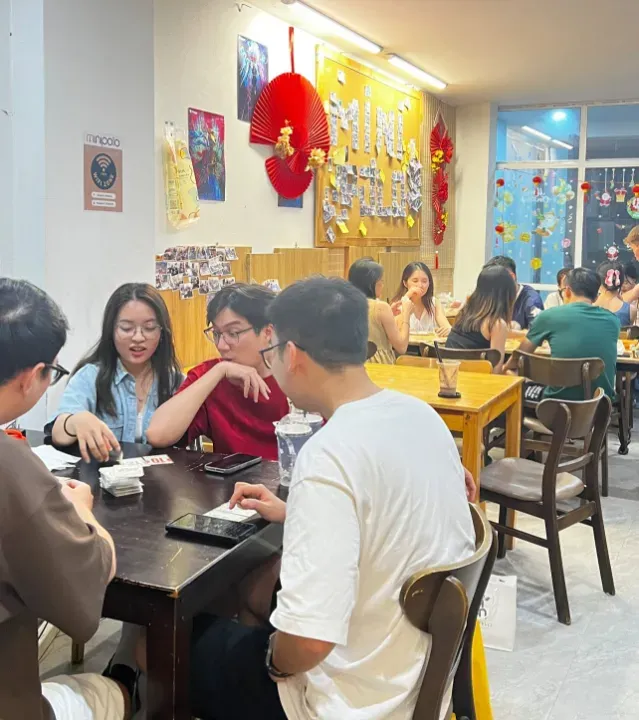 Common room of the shop
